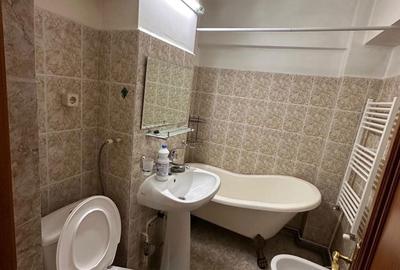 Apartament cu 3 camere decomandat în Exterior Vest - 3