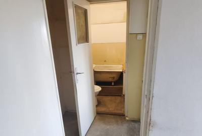 Apartament cu 2 camere semidecomandat în Florilor - 5