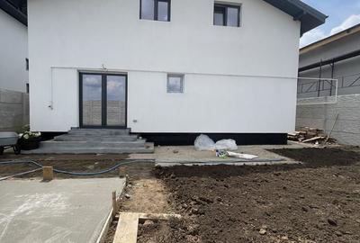 Casă cu 4 camere în Central - 3