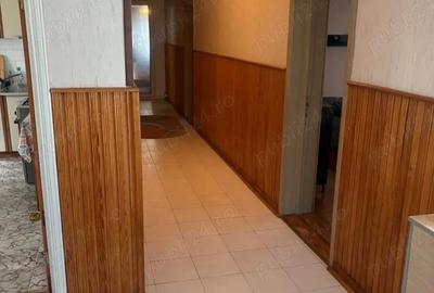 Casă cu 8 camere cu Teren 1380 Mp în Ultracentral - 3