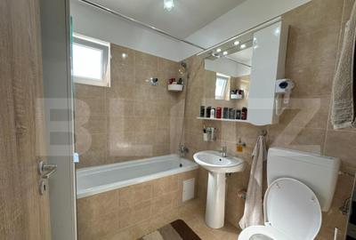 Apartament cu 2 camere semidecomandat, mobilat în Central