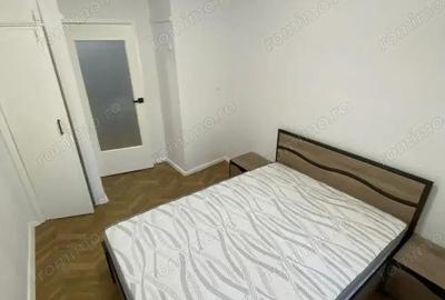 3 camere in zona Tipografilor - 1