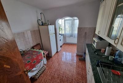 Apartament decomandat zona Anda - 4