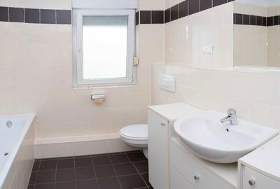 Apartament cu 3 camere decomandat în Chitila - 4