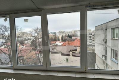 Apartament cu 2 camere semidecomandat în Cantacuzino - 2