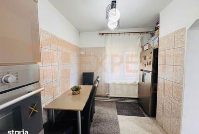Casă cu 3 camere cu Teren 230 Mp în Brătianu - 2