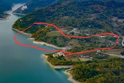 Teren Construcții intravilan de 73000 mp, în Siriu - 13