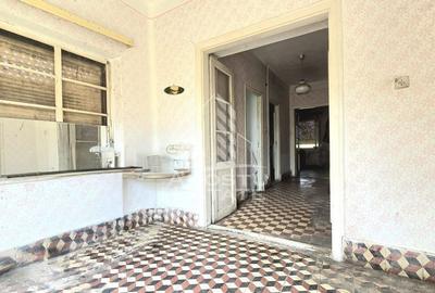 Casă cu 2 camere cu Canalizare în Central - 2