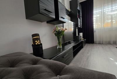 Apartament cu 3 camere decomandat în Cuza Vodă - 2