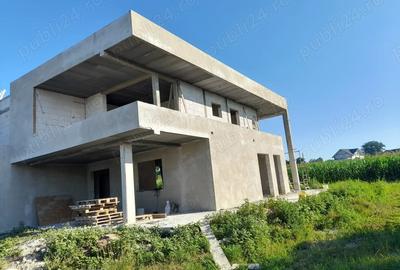 Casă cu 6 camere în Mereni - 6