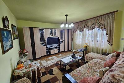 Apartament cu 4 camere decomandat în Triaj - 5