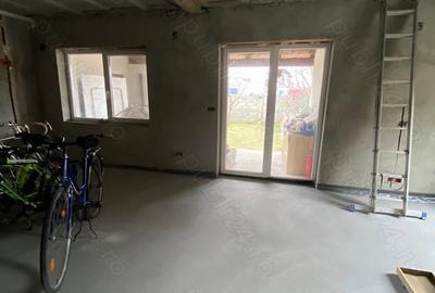 Casă cu 5 camere în Ghiroda - 14