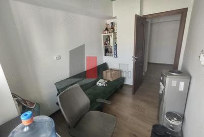 Vanzare apartament decomandat 4 camere Bd. Obregia - Pasajul Europa Unita - 9