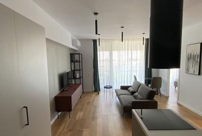 Apartament cu 2 camere semidecomandat, mobilat în Cotroceni