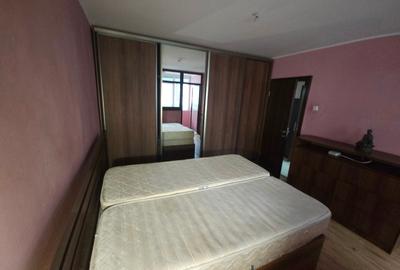 Apartament cu 3 camere decomandat în Titan - 8