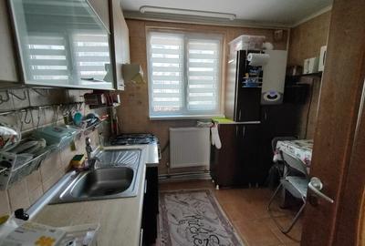 Apartament cu 3 camere decomandat, mobilat în Banca Națională - 10