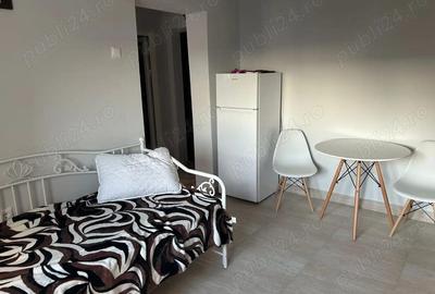 Garsonieră decomandată în Central - 4