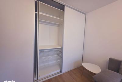 Apartament cu 2 camere decomandat în Tractorul - 1