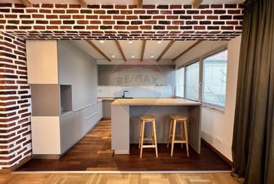 Apartament cu 5 camere semidecomandat în Grigorescu