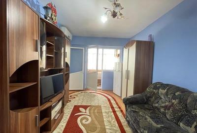 Garsonieră semidecomandată, mobilată în Dallas - 1