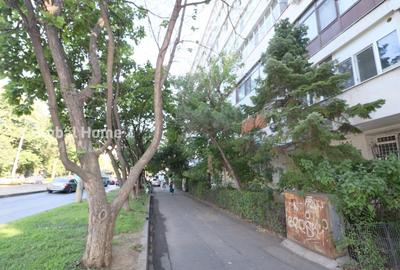 Apartament cu 2 camere semidecomandat în 1 Mai - 23