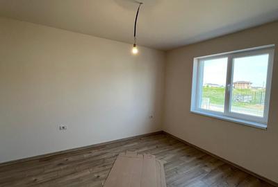 Casă individuală cu 4 camere cu Canalizare în Moșnița Nouă - 13