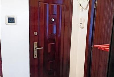 Apartament cu 3 camere semidecomandat în Central - 12
