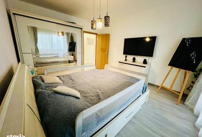 Apartament cu 3 camere decomandat în Exterior Vest - 2