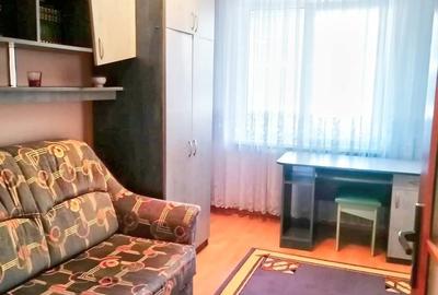 Apartament cu 3 camere decomandat în Central - 2