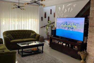 Casă cu 4 camere în Central - 3