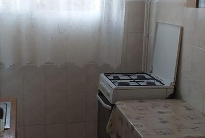 Apartament cu 2 camere semidecomandat în Drumul Carului - 1