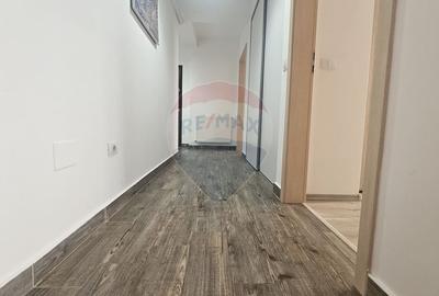 Apartament cu 3 camere decomandat, mobilat în Tractorul - 12