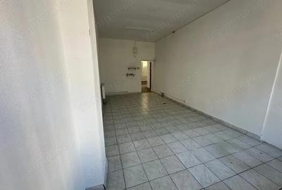 Spațiu comercial, de 80 mp, în Micro III - 2