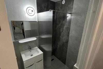 De vinzare garsoniera ,cf 1 sporit la parter, in bl de apartamente - 4