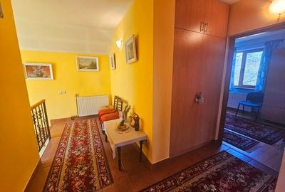 VILĂ ELEGANTĂ CU PRIVELIȘTE DEOSEBITĂ – VALENII DE MUNTE - 52