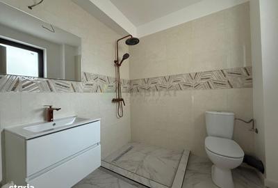 Casă cu 4 camere în Băneasa