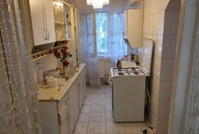 Apartament cu 3 camere decomandat în Central - 3