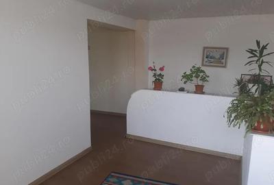 Casă cu 6 camere în Chercea - 6