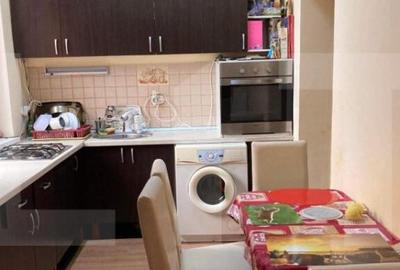 Apartament de 3 camere, 56,85 mp, la curte comuna, teren, zo - 9