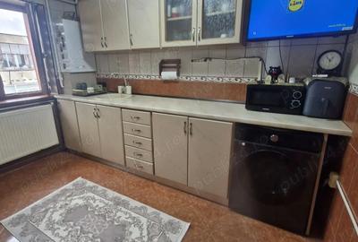 Apartament 3 camere, 56 mp, etaj 4, Ramnicu-Sarat - 2