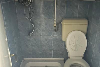 Garsonieră semidecomandată în Apărătorii Patriei - 2