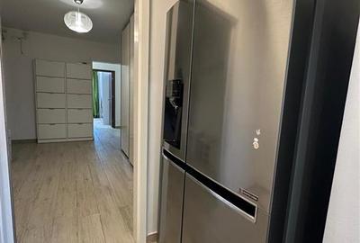 Apartament cu 3 camere decomandat în Palat - 11