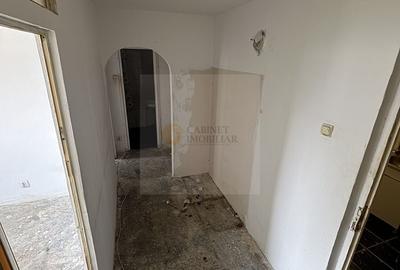 Apartament cu 2 camere semidecomandat în Gorjului - 2