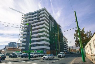 Apartament cu 2 camere decomandat în Răcădău