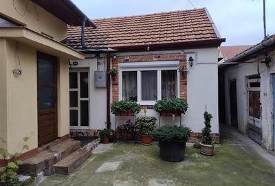 RECO Casa de vanzare zona Centrala - 2