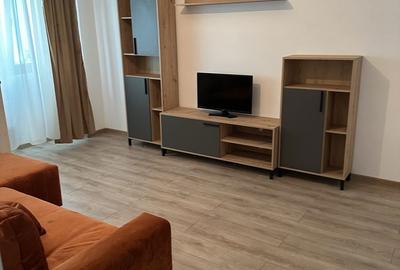 Apartament cu 3 camere decomandat în Central - 2