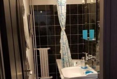 Garsonieră decomandată, mobilată în Vitan