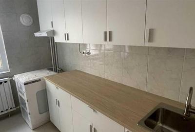 Apartament cu 3 camere decomandat în Vitan - 4