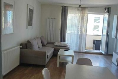 Apartament cu 2 camere semidecomandat în Tractorul - 5
