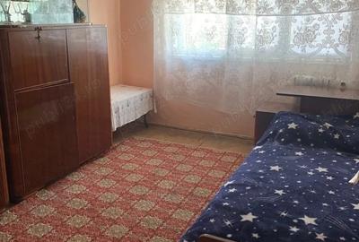 Apartament cu 3 camere decomandat în Crihala - 1